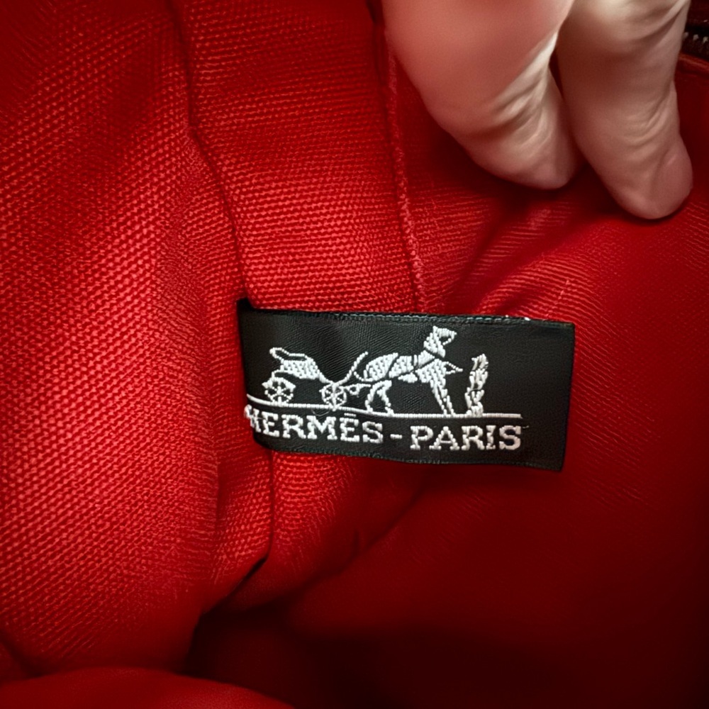 Hermès Paris Vintage Canvas Tote – Red | Rare Early Style - Picture 11 of 16